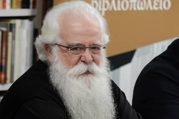 dimitriados-oi-kindynoi-tis-texnitis-noimosynis-kai-o-rolos-ekklisias