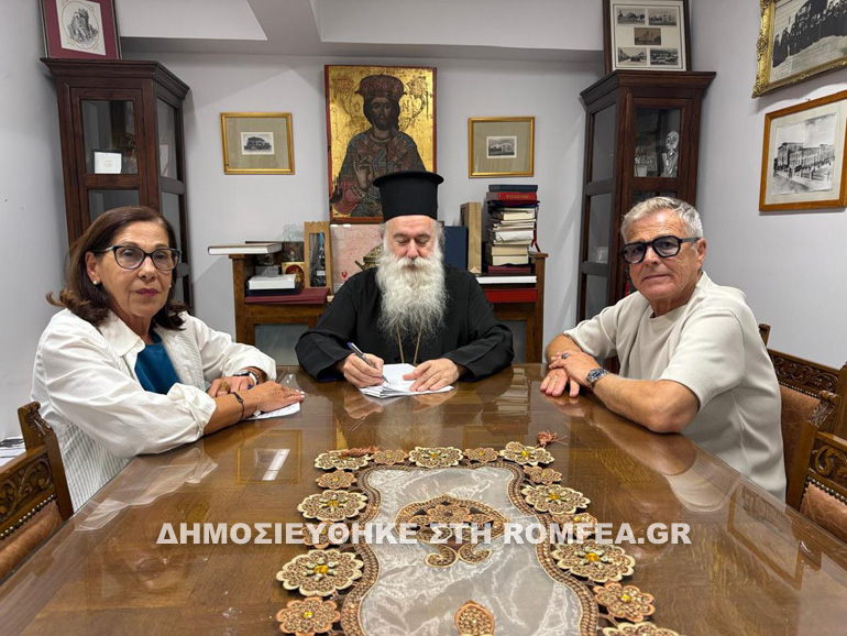 ypografi-symvasis-gia-tis-toixografies-tou-i-n-koimiseos-theotokou-stefaniou